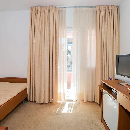 Hygge Biograd Na Moru