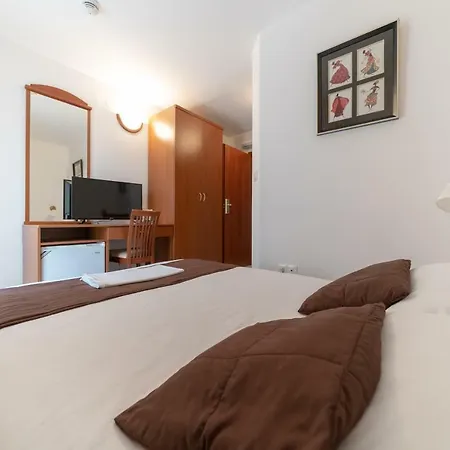 Hygge 3* Biograd Na Moru