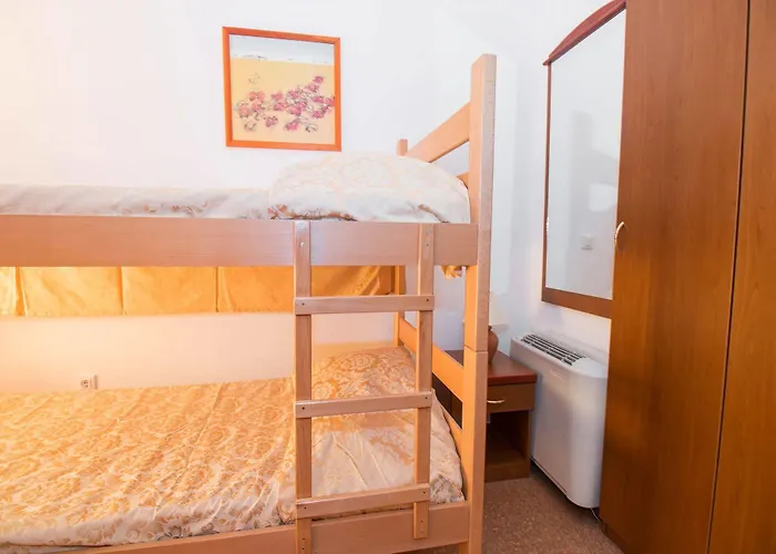 Hygge Otel Biograd Na Moru