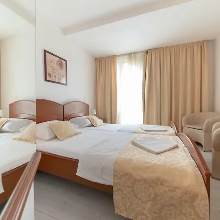 Hygge Hotel 3*