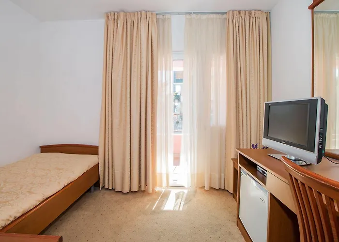 Hygge Biograd Na Moru